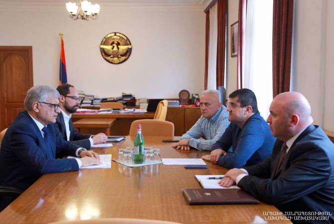 Արայիկ Հարությունյանն ու Արմեն Ղուլարյանը քննարկել են Արցախում վերականգնողական աշխատանքների ընթացքը