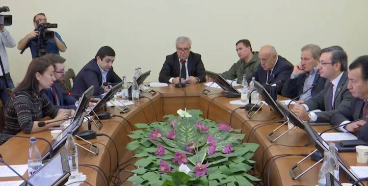 «Հրապարակ». Քառօրյա պատերազմի միֆերը քանդված են, եզրակացությունը՝ սեպտեմբերի վերջին