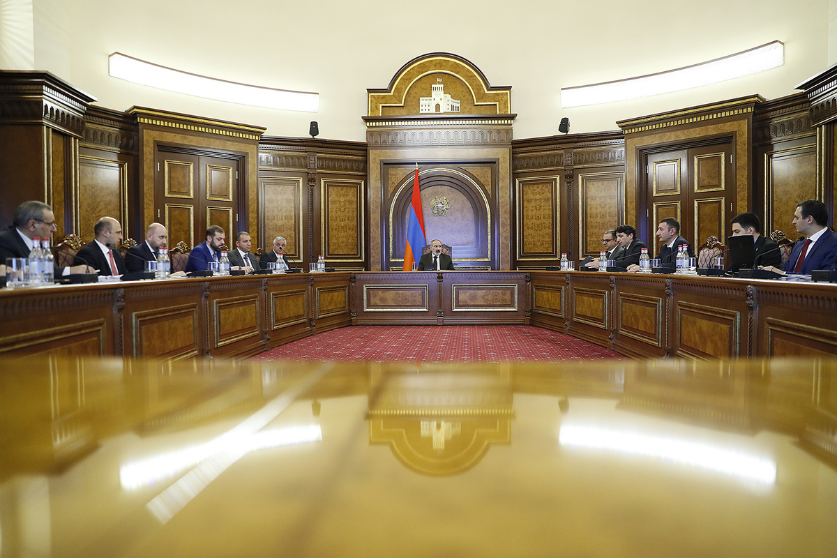 Վարչապետի մոտ քննարկվել են հարկային քաղաքականության բարեփոխումները