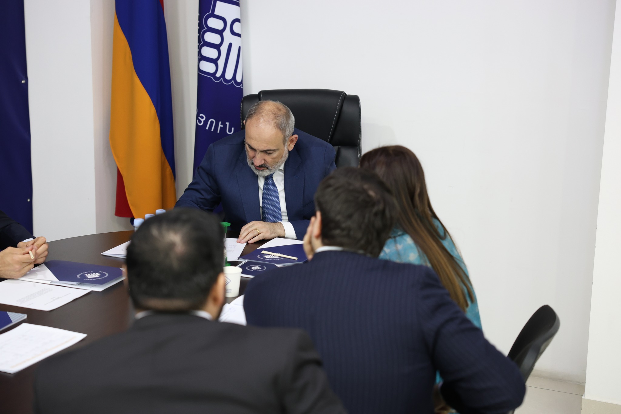 Փաշինյանի գլխավորությամբ տեղի է ունեցել «Քաղաքացիական պայմանագիր» կուսակցության Վարչության նիստ