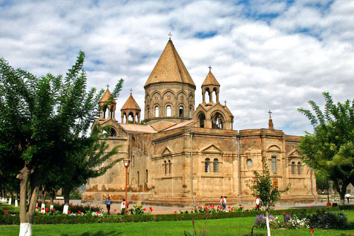 «Երիտասարդի աղոթագիրք». նոր հրատարակություն