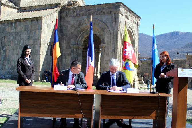 Ով հարձակվի Սյունիքի վրա՝ կհարձակվի իմ շրջանի վրա. Օվերն-Հռենոս-Ալպեր շրջանի ղեկավար