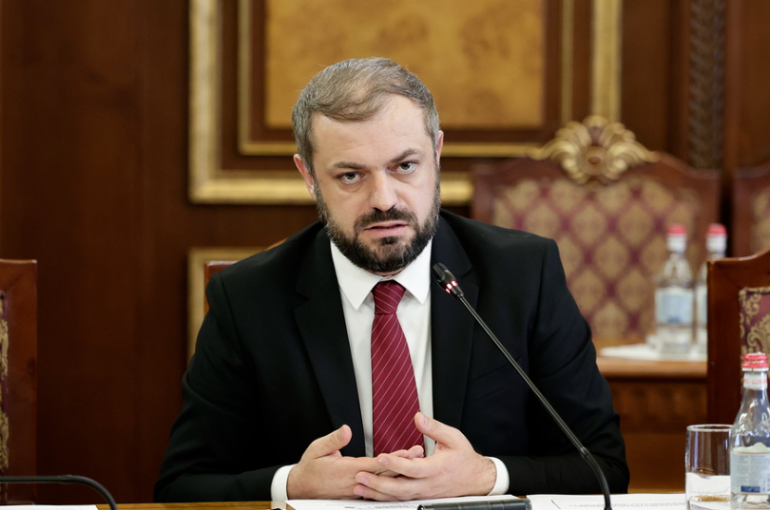 Ես կուզեմ, որ բարձր լինի թոշակները, իսկ բարձր լինելու համար Էկոնոմիկայի նախարարության բաժնի պետը չպետք է ստանա 200,000 դրամ․ Գևորգ Պապոյան
