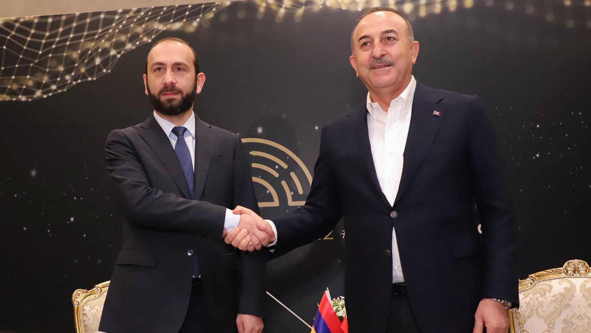 Армения и Турция договорились ускорить шаги по нормализации двусторонних отношений: Чавушоглу