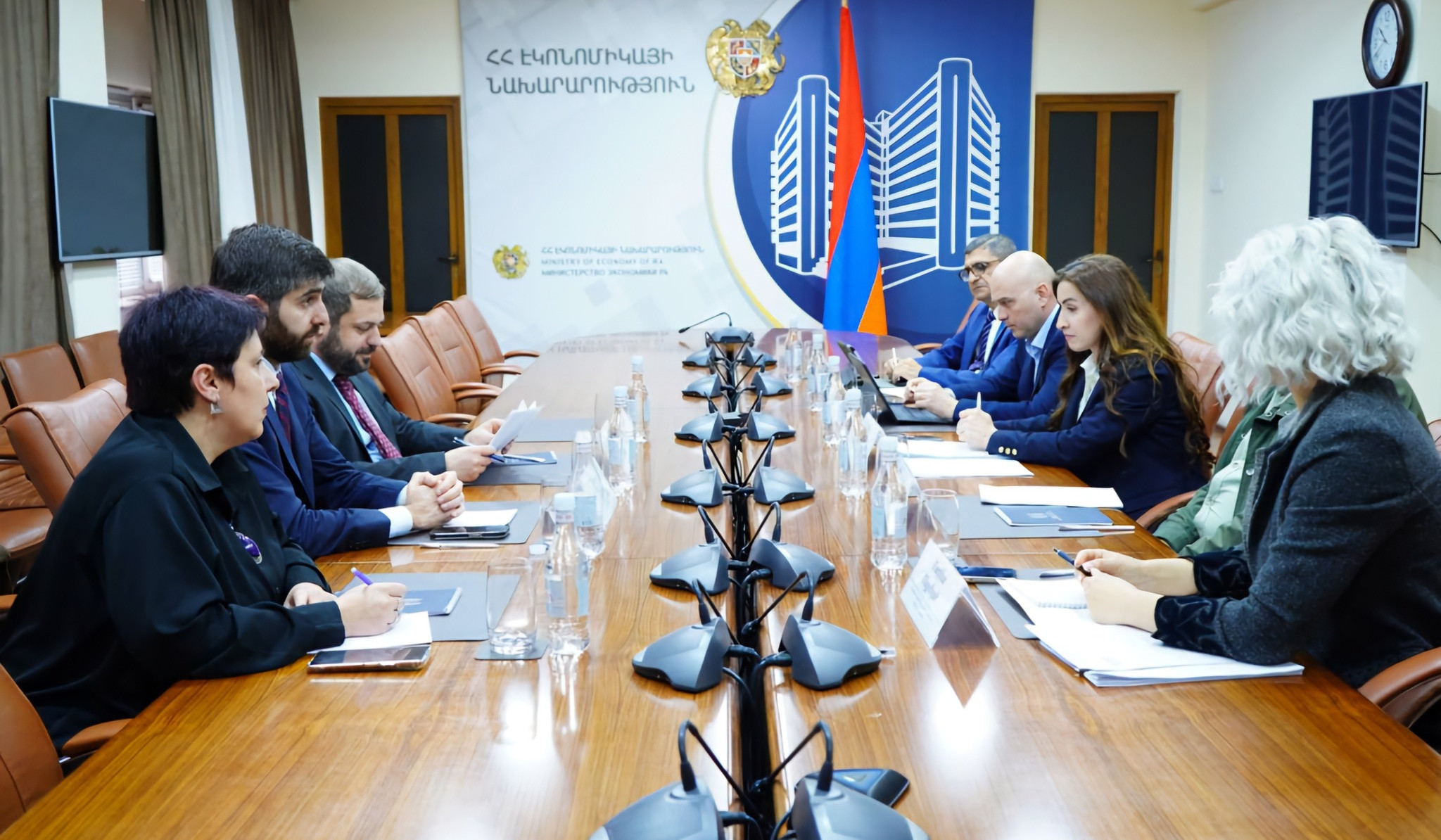 Տեղի է ունեցել Հայաստանում գյուղական տարածքների տնտեսական զարգացման հիմնադրամի (FREDA) հոգաբարձուների խորհրդի նիստը