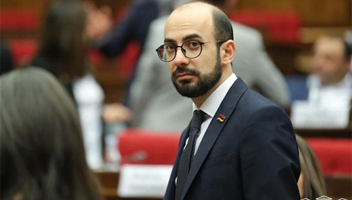 Армения привержена возобновлению трехсторонних переговоров в Брюсселе: депутат Парламента РА