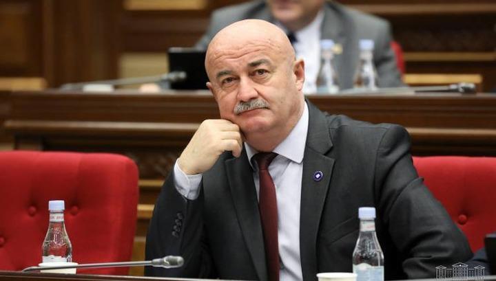 ՔՊ-ականներից ովքեր են մասնակցել Հովիկ Աղազարյանի կնոջ հոգեհանգստին