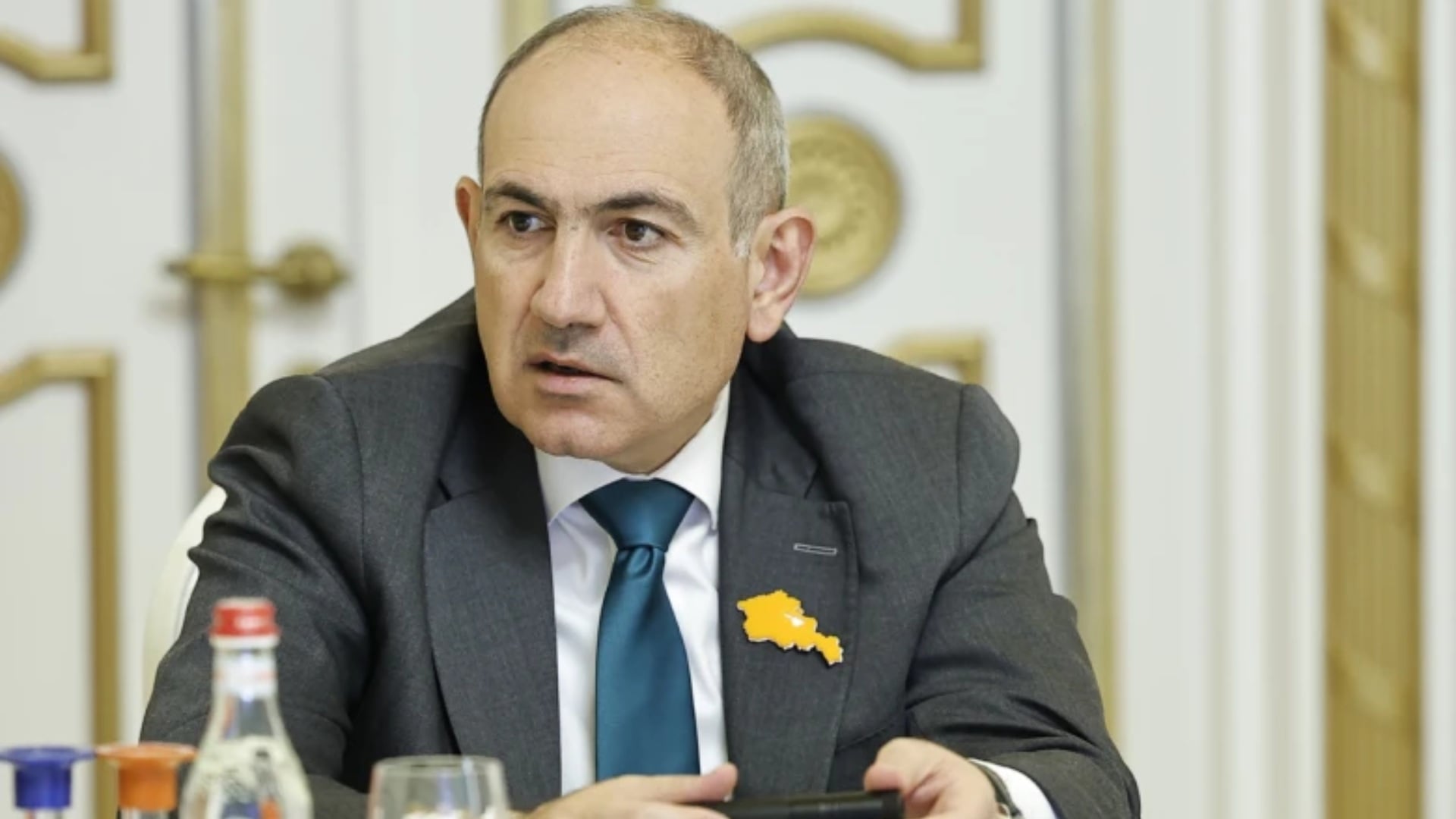 Ձեր հագի շորերը որտեղի՞ց, եթե խորանանք, մեծ խնդիր կառաջանա, ՏԻՄ-երին այսպես եմ ասել․ Նիկոլ Փաշինյան