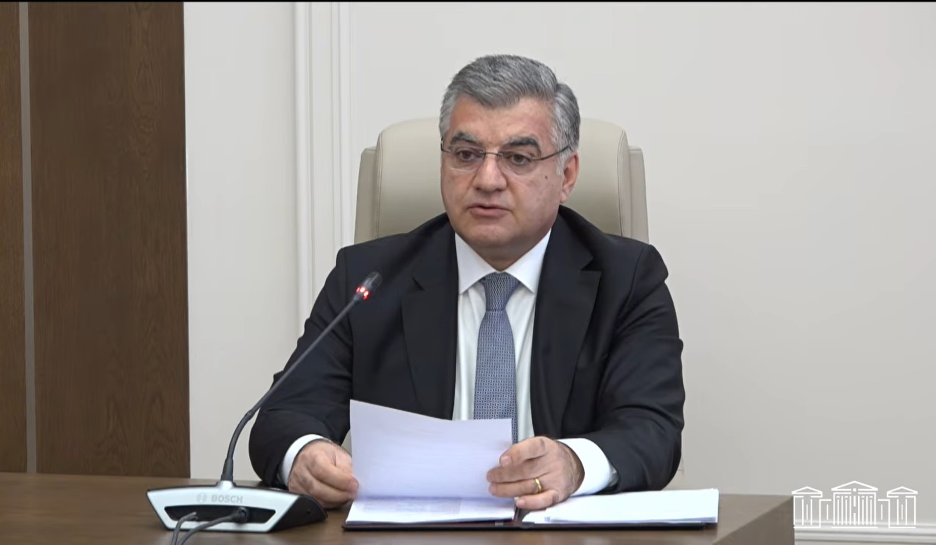 2025 թվականի ընթացքում մերժվել են 805 անձանց քաղաքացիություն շնորհելու վերաբերյալ դիմումները. Խաչատուր Պողոսյան