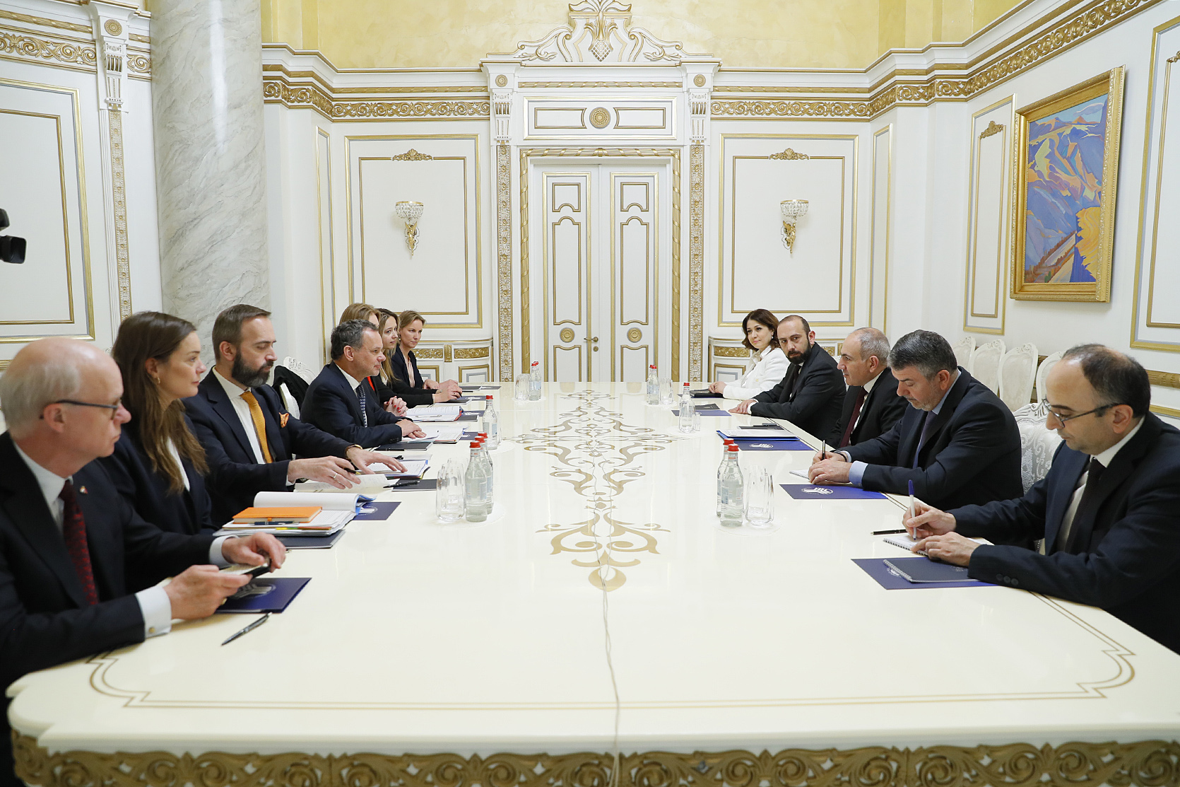 Փաշինյանն ու Նիդեռլանդների ԱԳ նախարարը քննարկել են Հայաստանի և Ադրբեջանի միջև խաղաղության գործընթացին վերաբերող հարցեր