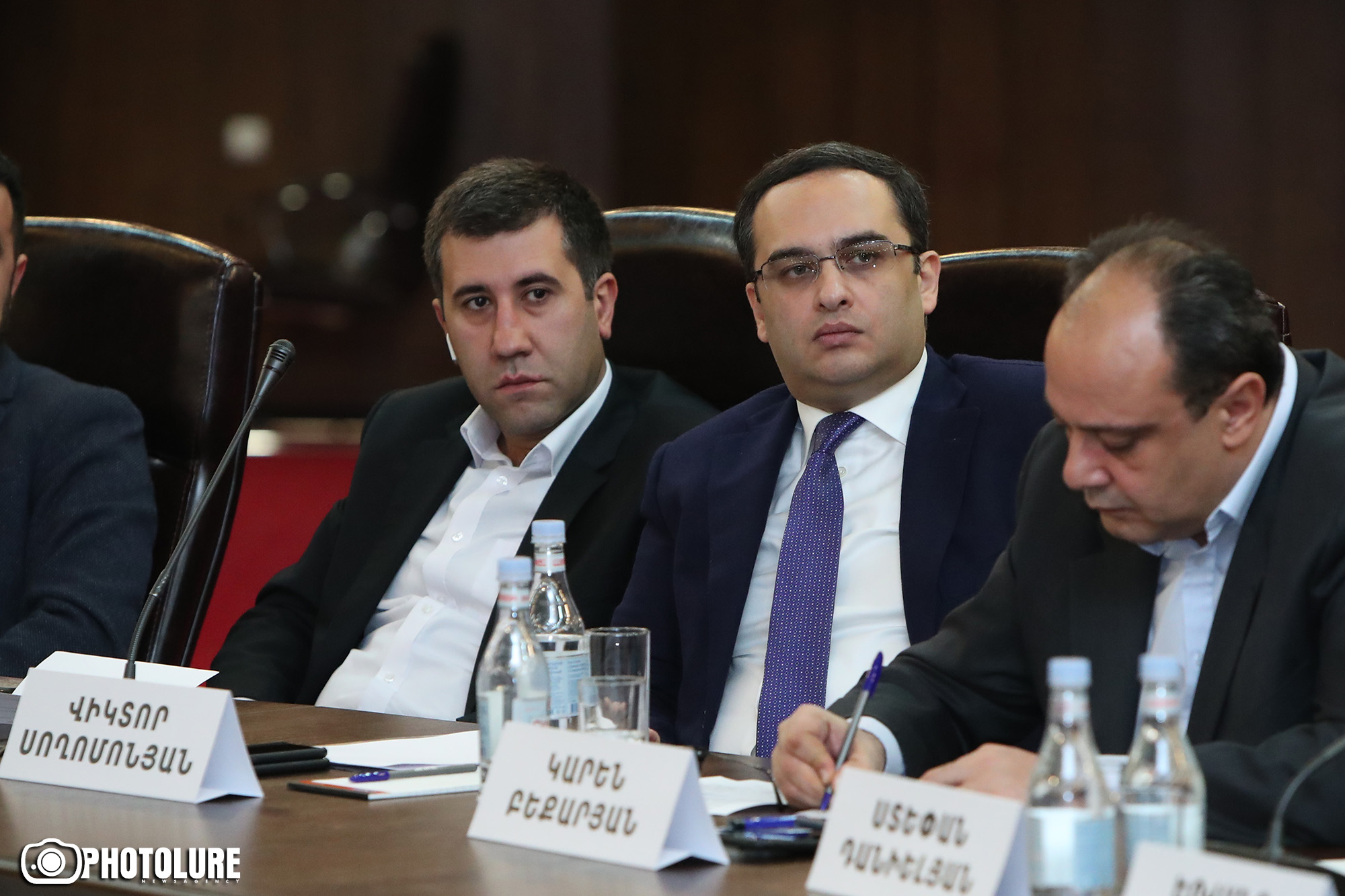 Մելիքյանն ու Բեքարյանը «ֆուտուրիստական իրավաբանության» և արցախյան հարցում իշխանության «ձախողումների մասին»