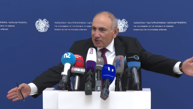 Ես հո Խորհրդային Հայաստանի կենտկոմի քարտուղարը չեմ, որ կանչեն Ռուսաստան. ես էլ եմ Մոսկվայի առաջ երկընտրանք դնում, ինչու՞ վերնագիր չեք գրում դրա մասին. Փաշինյան