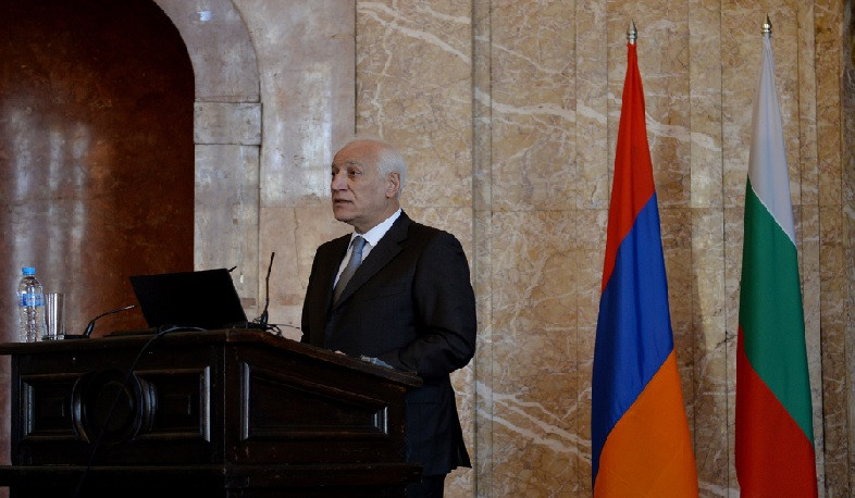 Նախագահ Վահագն Խաչատուրյանը Սոֆիայի Սուրբ Կլիմենտ Օխրիդսկի պետական համալսարանում հանդես է եկել դասախոսությամբ