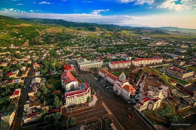 ԼՂ-ից տեղահանված անձինք կարող են մինչև 2 մլն դրամ աջակցություն ստանալ ձեռնարկատիրական գործունեություն սկսելու համար. դիմելու կարգը