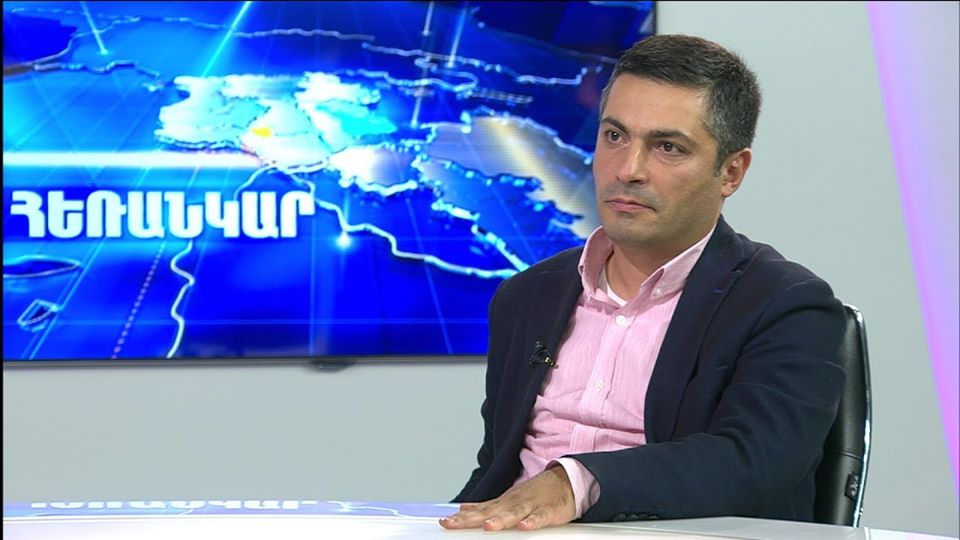 «Ժողովուրդ»․ Ինչո՞ւ Երևանի քաղաքապետի նախկին խորհրդականը հեռացավ և ի՞նչ կապ ունի Հայկ Մարությանը